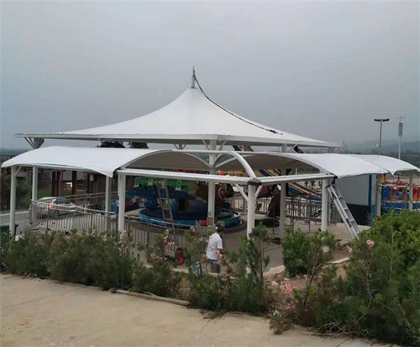 游樂場(chǎng)遮雨棚